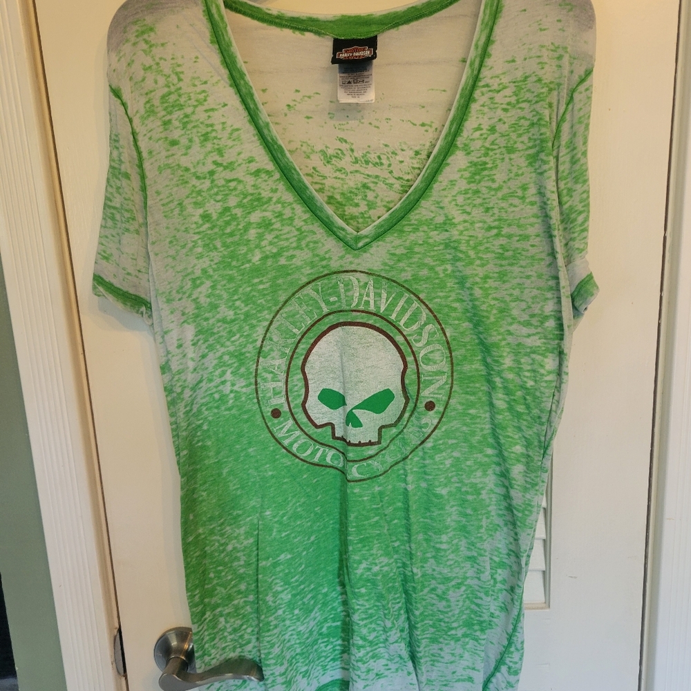 Women's Harley Davidson shirt